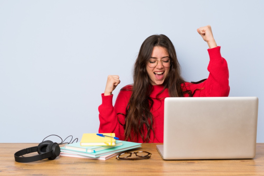 An image showing a student’s happiness getting accepted at Oxbridge.